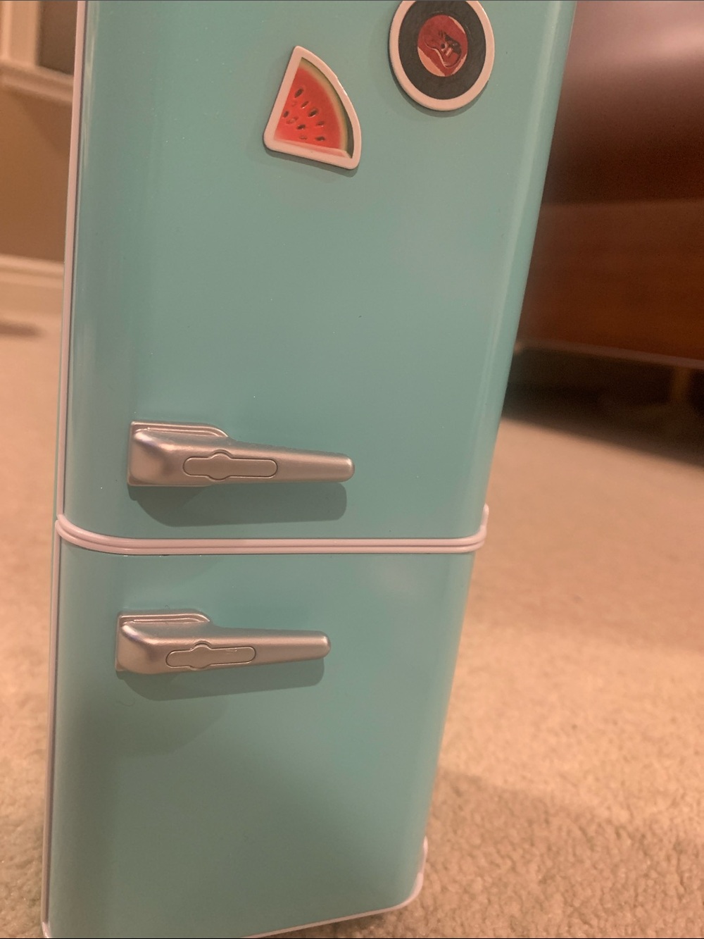 Mini Brands Retro Toy Mini Fridge - Picture 6 of 6